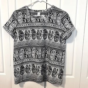 Old navy size extra small navy and white shirt